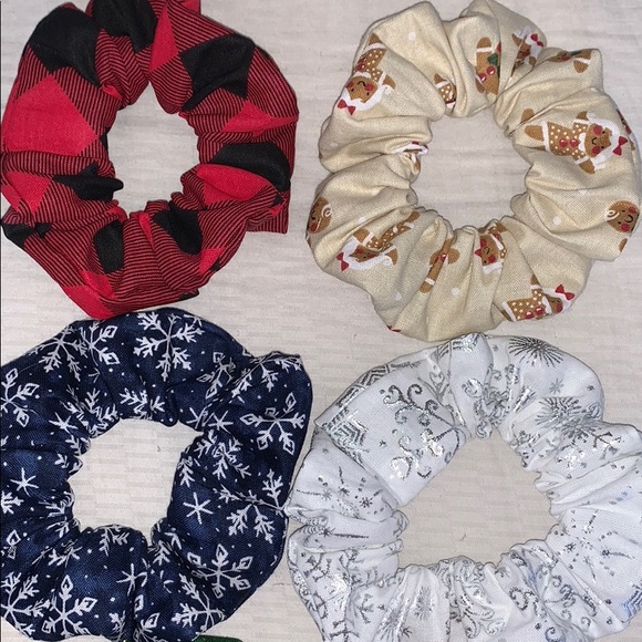 Winter / Christmas Scrunchie Set - Picture 3 of 3